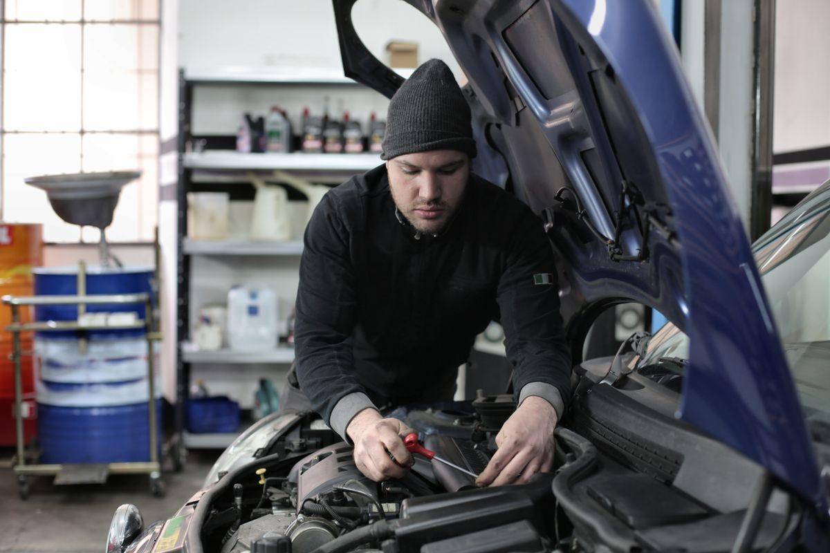 Automotive workshop